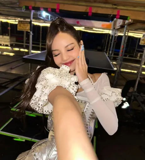 Image 4380423 from Lisa | BLΛƆKPIИK (Blackpink)