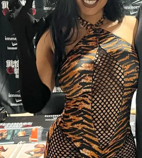 Image 4380260 from AEW Leila Grey