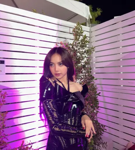 Image 4380972 from Lisa | BLΛƆKPIИK (Blackpink)