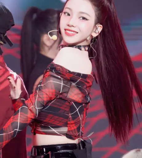 Image 4389645 from Karina (æspa / aespa)