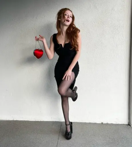 Image 4389115 from Francesca Capaldi (18)