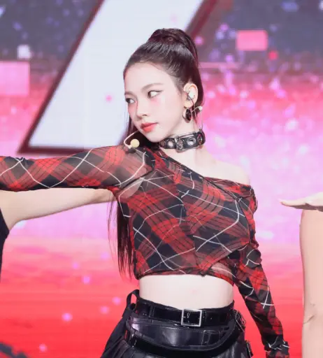 Image 4389029 from Karina (æspa / aespa)