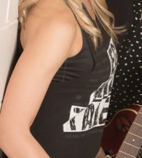 Image 4389959 from Women of Metal