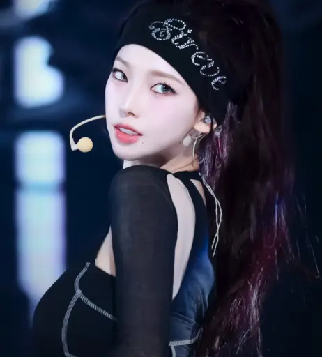 Image 4388110 from Karina (æspa / aespa)