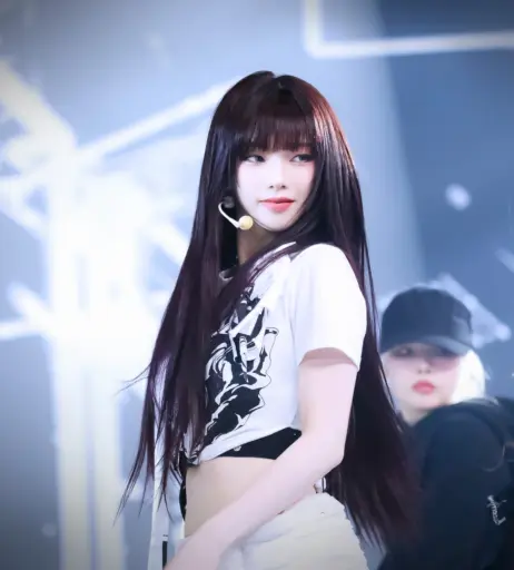 Image 4388319 from Karina (æspa / aespa)