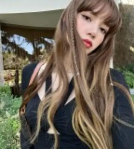 Image 4375457 from Lisa | BLΛƆKPIИK (Blackpink)