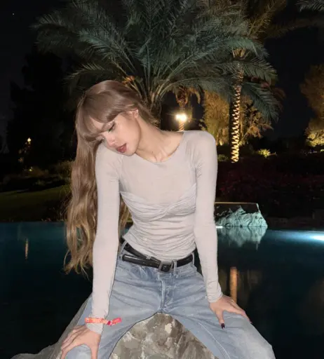 Image 4375624 from Lisa | BLΛƆKPIИK (Blackpink)