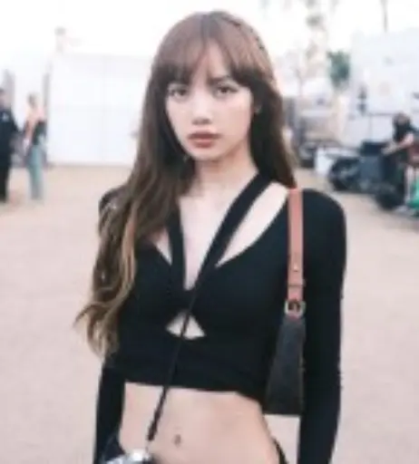 Image 4375243 from Lisa | BLΛƆKPIИK (Blackpink)