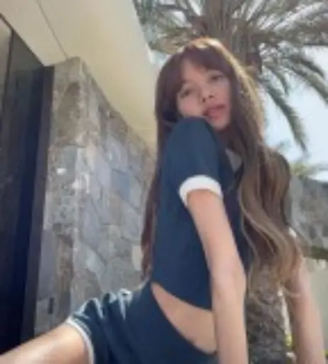 Image 4375230 from Lisa | BLΛƆKPIИK (Blackpink)