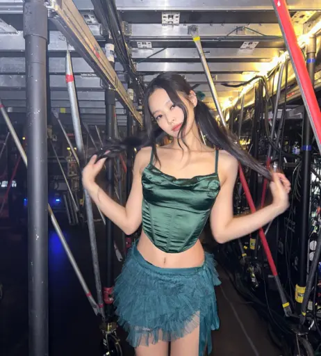 Image 4375900 from Jennie | BLΛƆKPIИK (Blackpink)