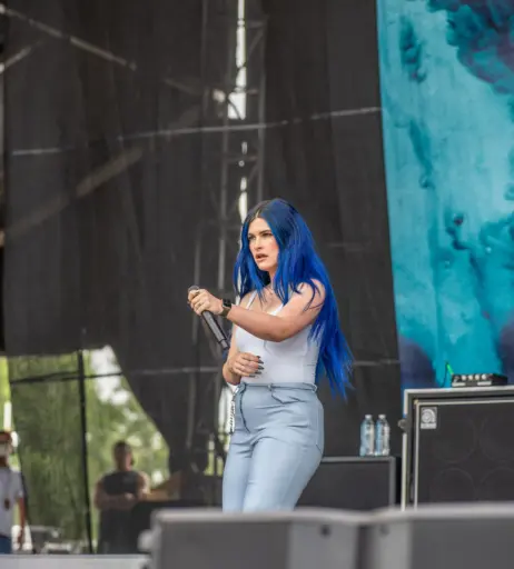 Image 4371670 from Women of Metal