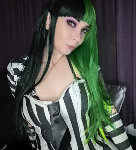 Image 4371307 from Chloe Drinkwater (Skarlett Riot Singer)