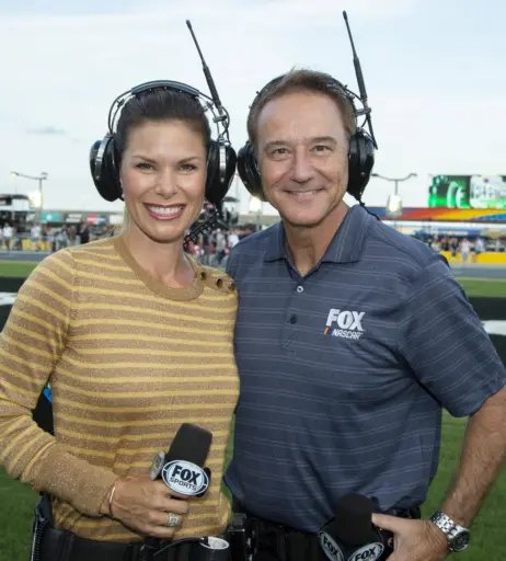 Image 4373607 from Sports tv hosts/reporters