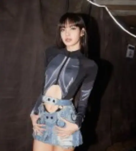 Image 4373919 from Lisa | BLΛƆKPIИK (Blackpink)