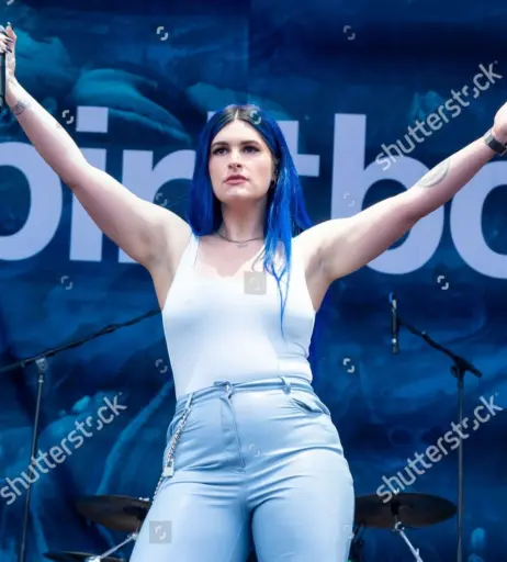 Image 4370473 from Women of Metal