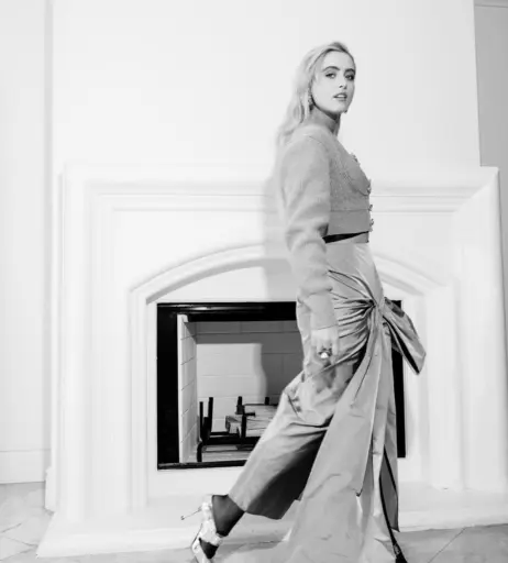 Image 4370905 from Kathryn Newton