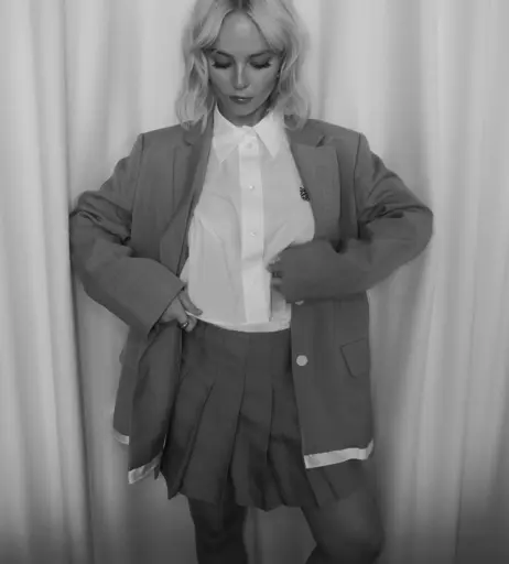 Image 4378851 from Amelia Eve Gibson | Millie Gibson