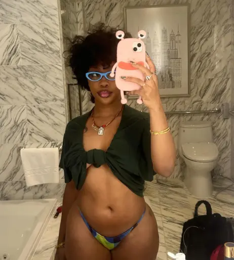 Image 4378106 from SZA | Solana Rowe