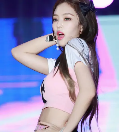 Image 4365487 from Jennie | BLΛƆKPIИK (Blackpink)