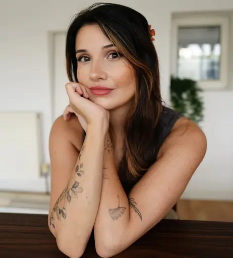 Image 4365032 from Cadaea