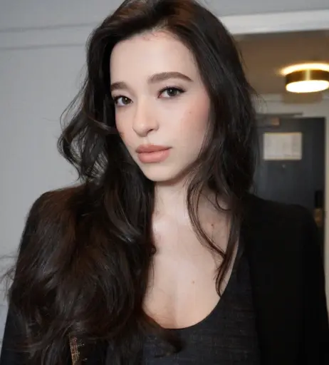 Image 4365353 from Mikey Madison