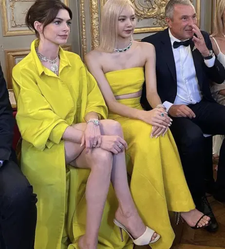 Image 4366632 from Lisa | BLΛƆKPIИK (Blackpink)