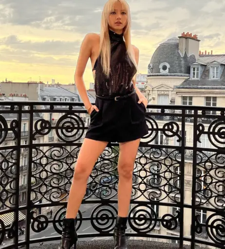 Image 4367494 from Lisa | BLΛƆKPIИK (Blackpink)