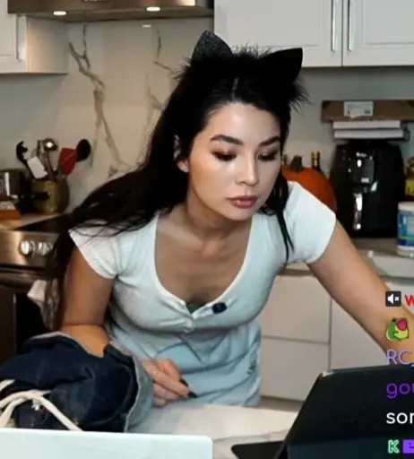 Image 4364138 from CarolineKwan