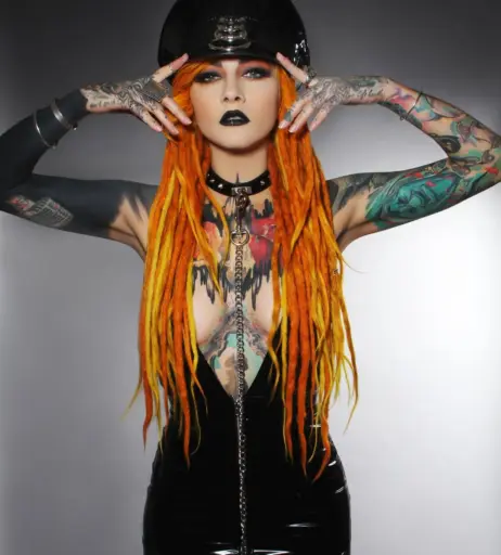 Image 4364908 from Women of Metal
