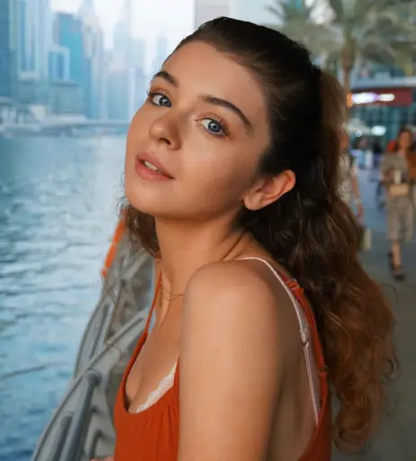 Image 4362925 from Chloe Lockley