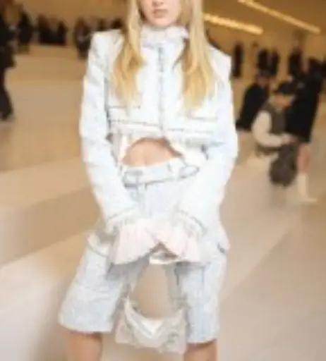 Image 4363478 from Kathryn Newton