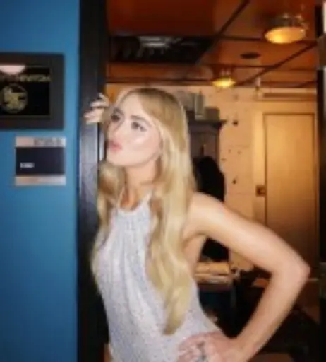 Image 4360678 from Kathryn Newton