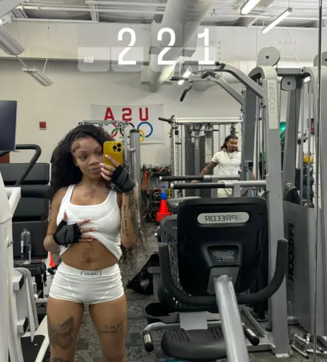 Image 4360134 from glorilla