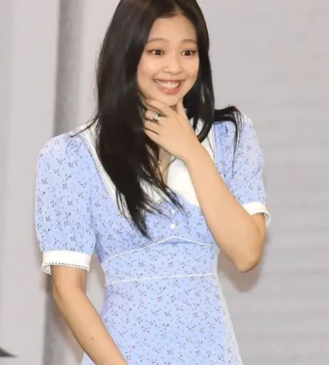 Image 4369999 from Jennie | BLΛƆKPIИK (Blackpink)