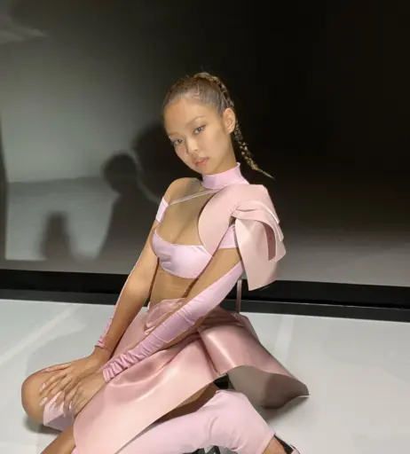 Image 4368692 from Jennie | BLΛƆKPIИK (Blackpink)