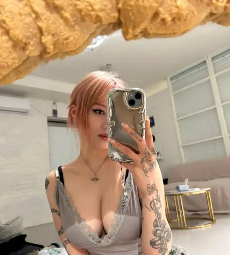 Image 4342851 from JadeyAnh | vylerria