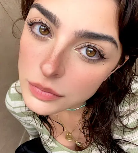 Image 4342379 from ARUUU