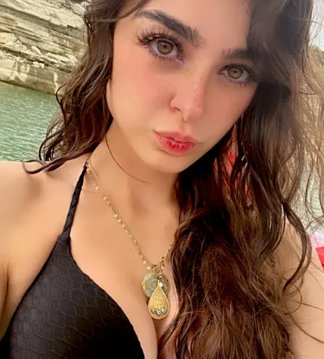 Image 4331956 from ARUUU