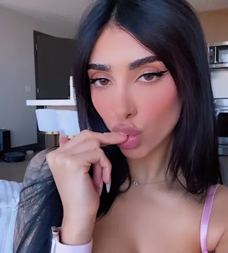 Image 4330357 from Rose Zara/cupofchaiii