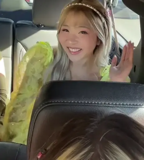 Image 4323428 from Yvonnie