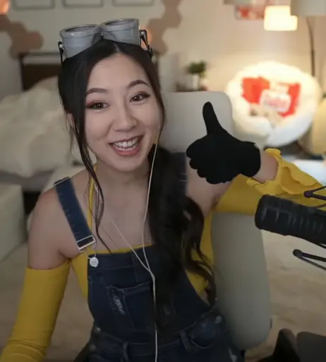 Image 4328384 from Fuslie (Leslie)