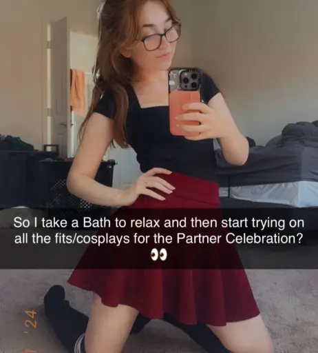 Image 4312304 from Lyssaurora