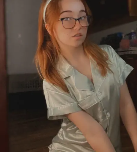 Image 4305793 from Lyssaurora