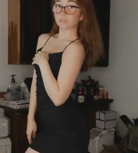 Image 4305288 from Lyssaurora