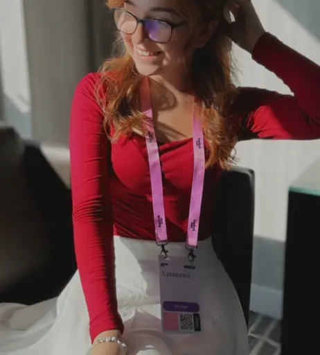 Image 4307748 from Lyssaurora