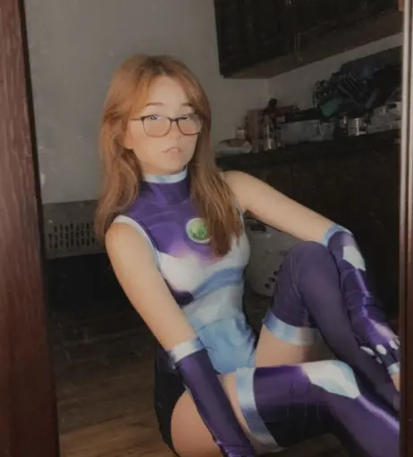 Image 4307643 from Lyssaurora