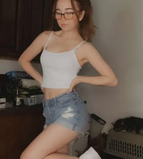 Image 4304804 from Lyssaurora