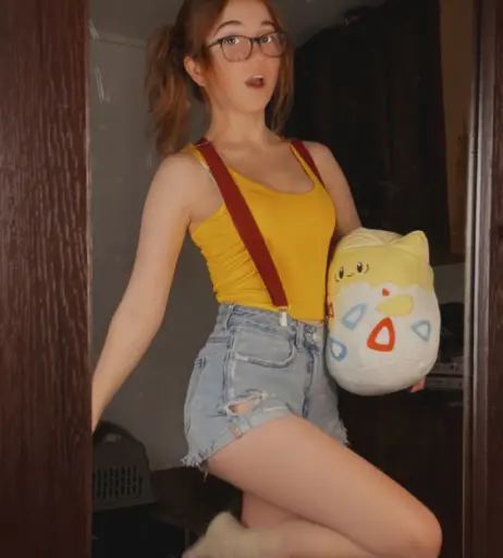 Image 4302566 from Lyssaurora