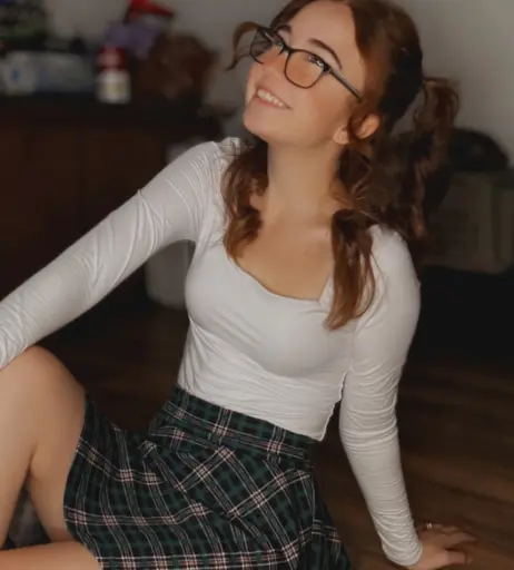 Image 4303847 from Lyssaurora