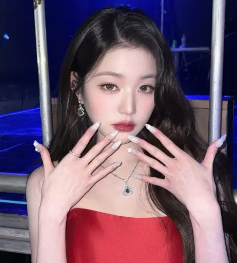 Image 4865579 from Jang Won-young / 장원영 WONYOUNG